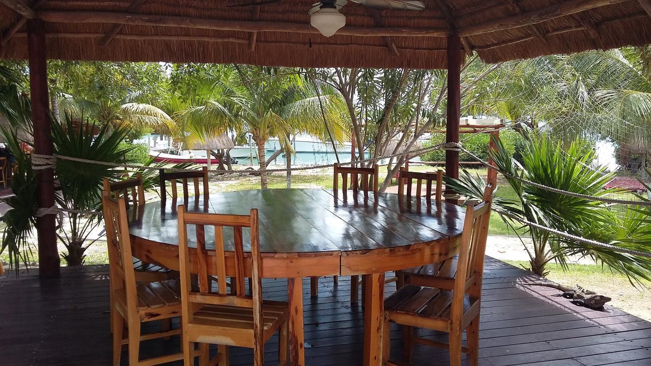 Marina Paraiso Isla Mujeres Hotel Exterior photo